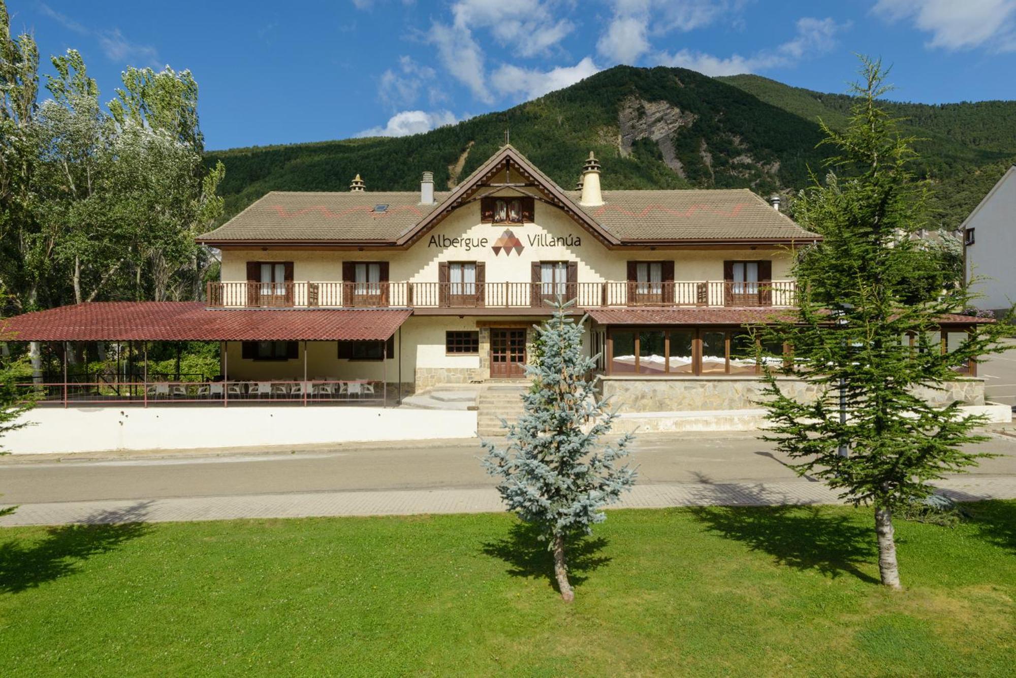 Albergue Villanua Exterior photo